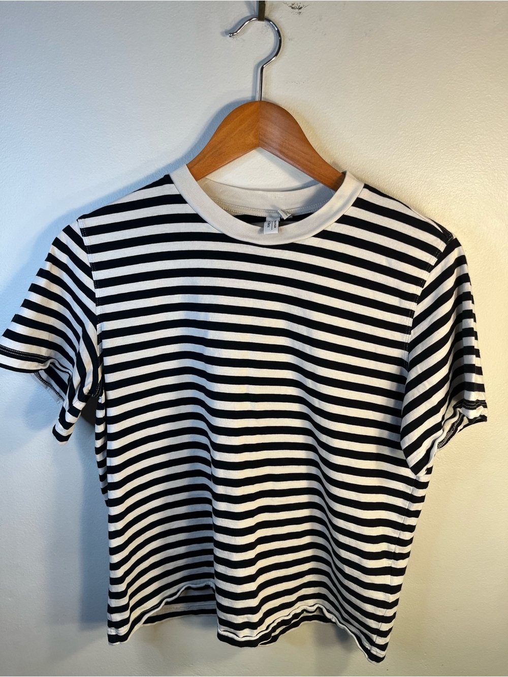 Black/White Striped Crewneck Women’s Tee by & Other Stories Eur 34